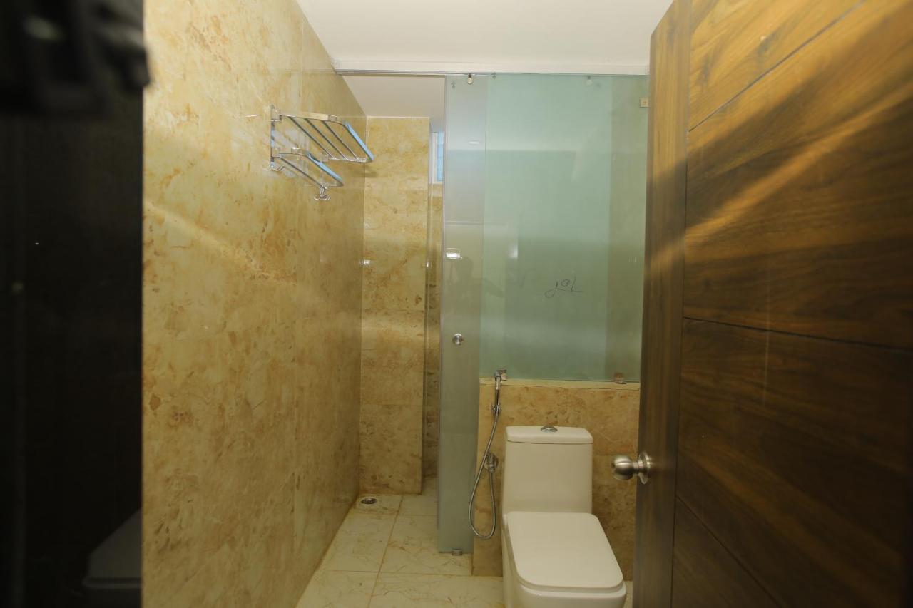 Radha Rani Residency Hotell Khammam Eksteriør bilde